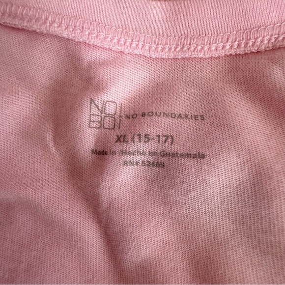 No Boundaries Light Pink Basic Short Sleeve Tee - Picture 5 of 8